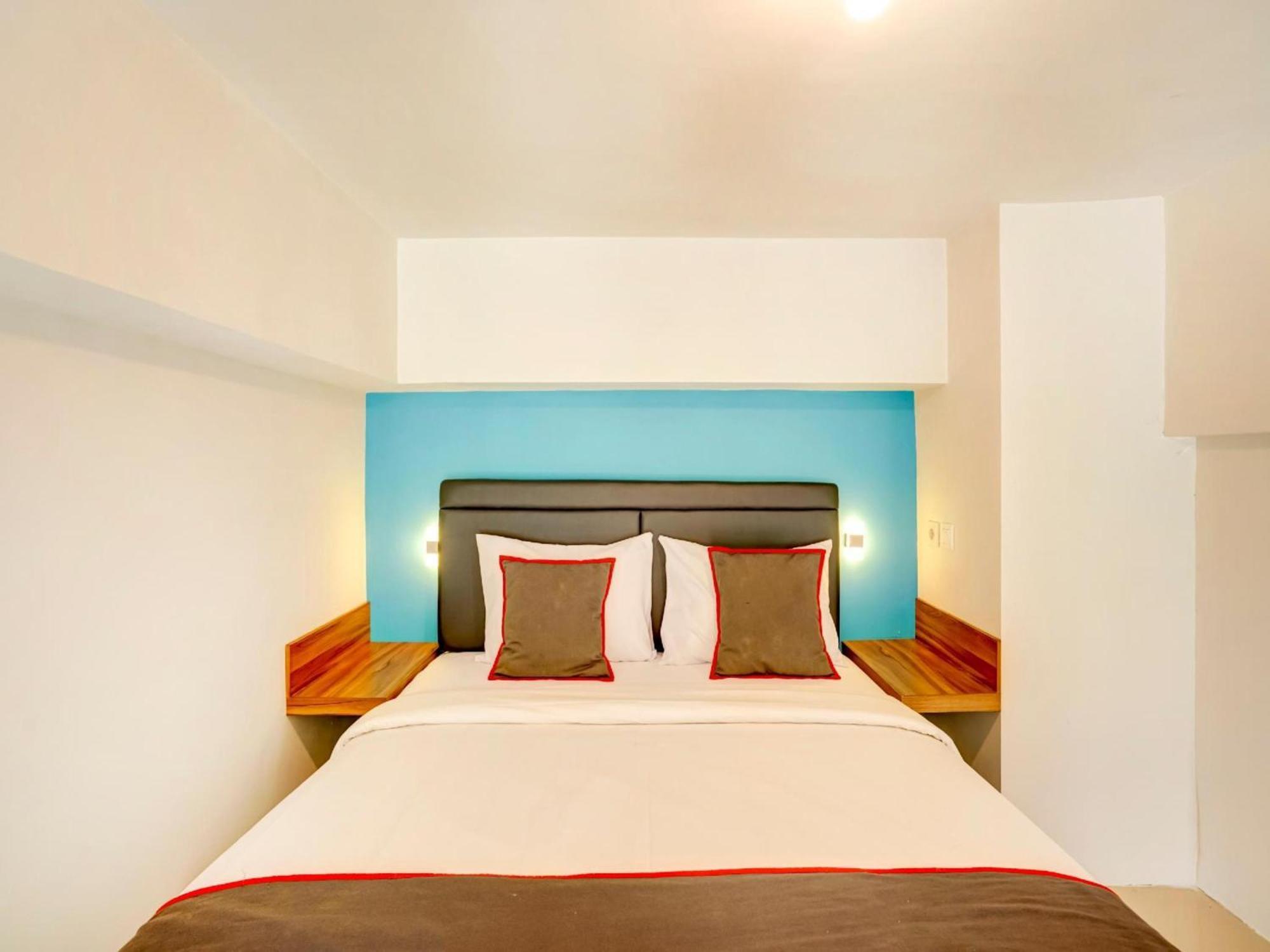 Hotel Super Oyo Collection O 30 Amega Crown Sub Surabaya Exterior foto
