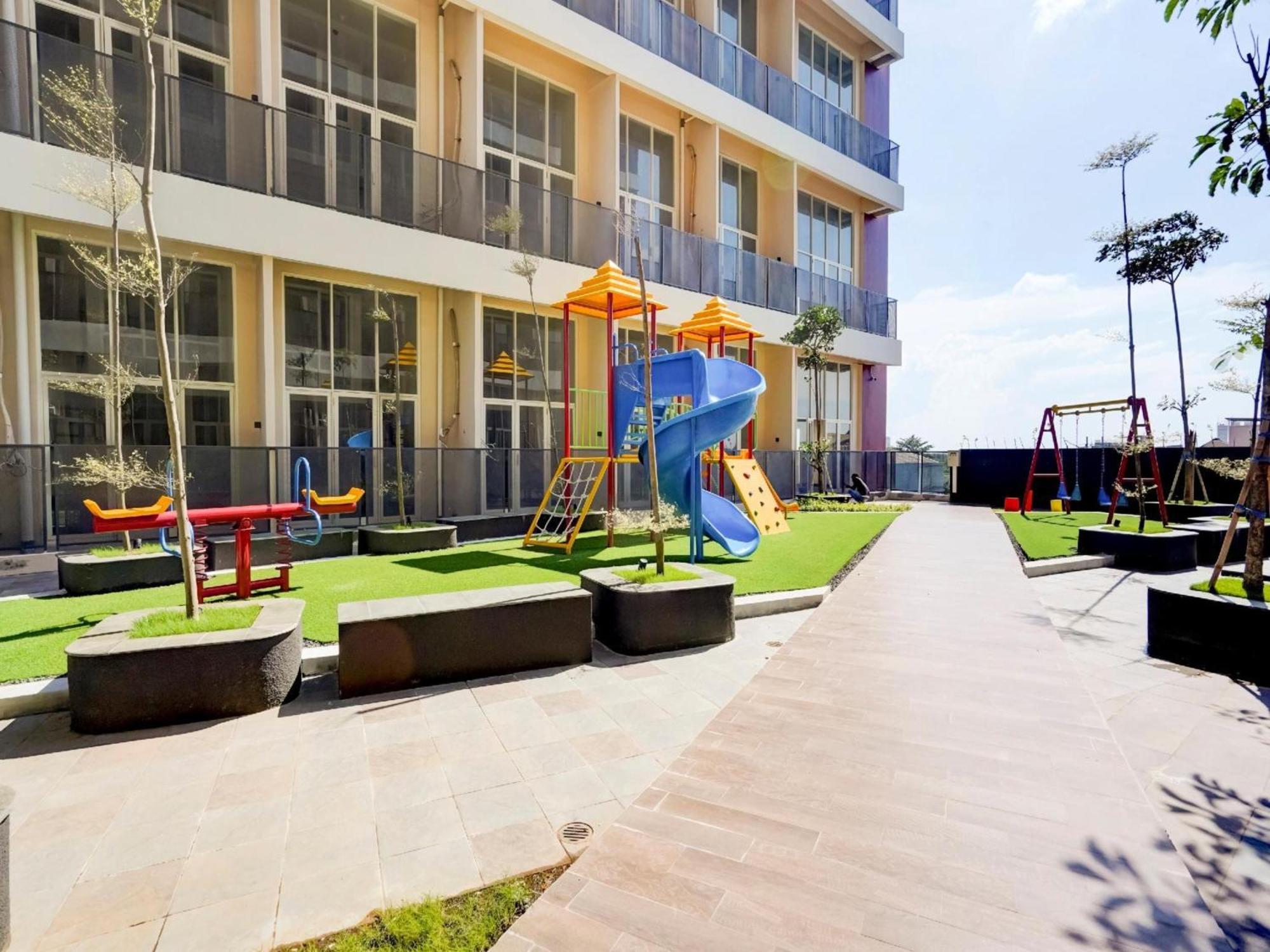 Hotel Super Oyo Collection O 30 Amega Crown Sub Surabaya Exterior foto