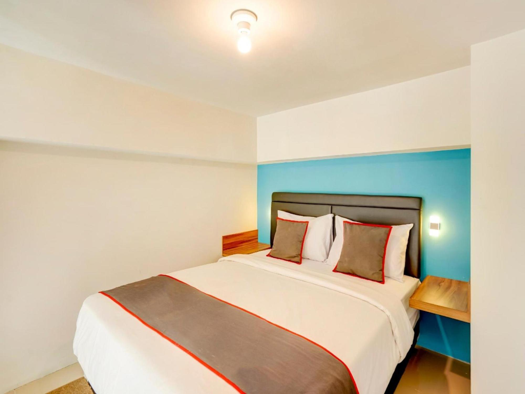 Hotel Super Oyo Collection O 30 Amega Crown Sub Surabaya Exterior foto