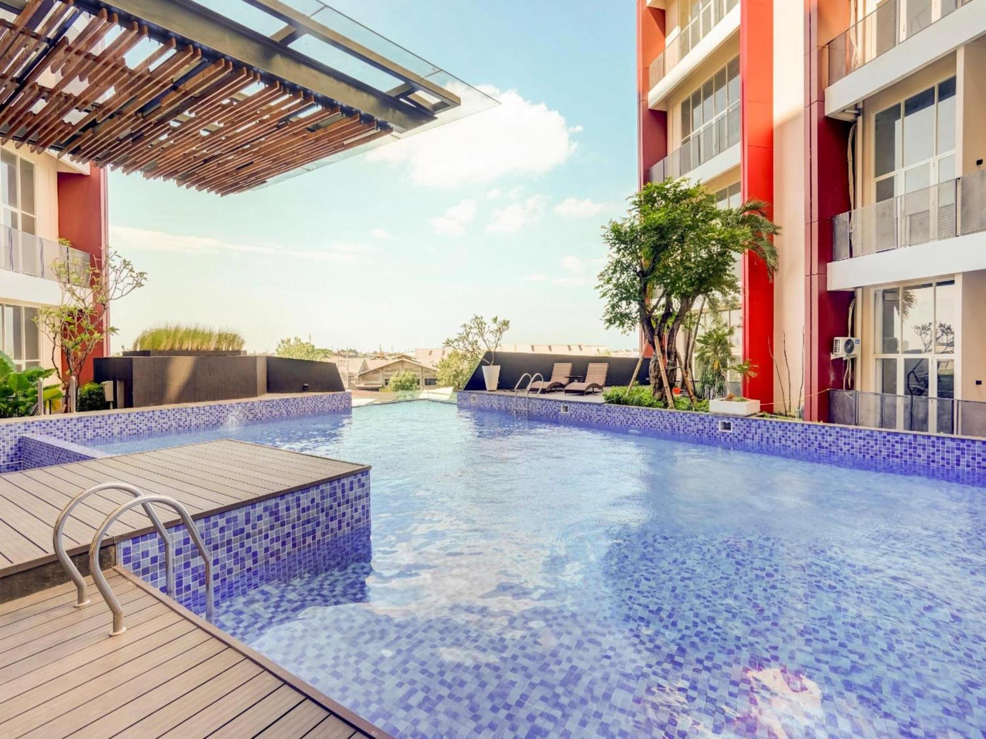 Hotel Super Oyo Collection O 30 Amega Crown Sub Surabaya Exterior foto